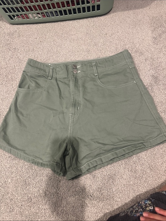 Levi's Pants - Levi’s High-Rise Olive Green Women's Shorts